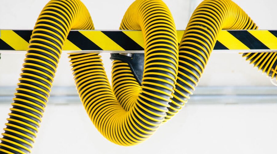 découvrez comment installer facilement des polos rayés avec notre guide étape par étape. suivez nos conseils pratiques pour une installation réussie et un style impeccable.